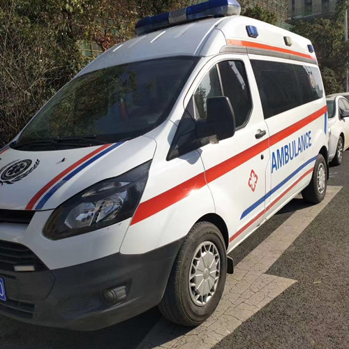 召陵品质救护车出租,为您的健康出行负责